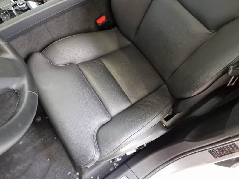 Volvo XC60 SUV B4 D AWD AUTOMATICO ULTIMATE DARK - foto 12