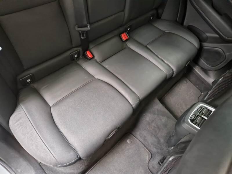 Volvo XC60 SUV B4 D AWD AUTOMATICO ULTIMATE DARK - foto 16