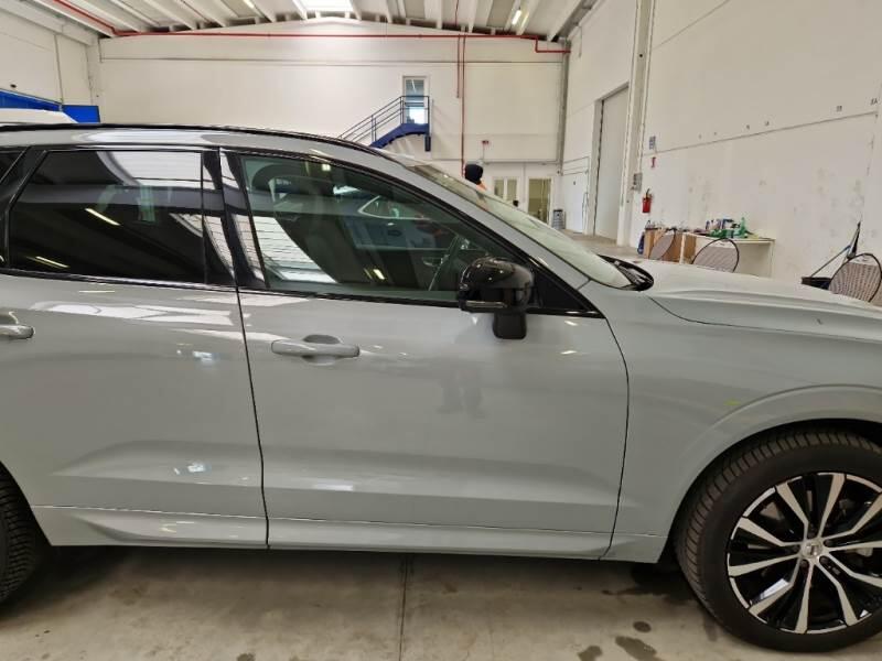 Volvo XC60 SUV B4 D AWD AUTOMATICO ULTIMATE DARK - foto 38