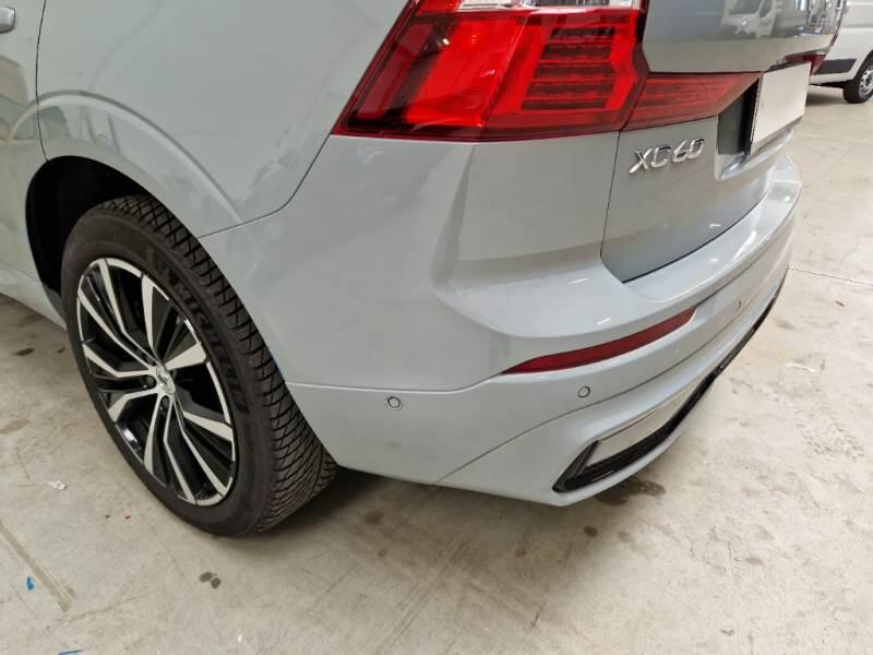 Volvo XC60 SUV B4 D AWD AUTOMATICO ULTIMATE DARK - foto 52