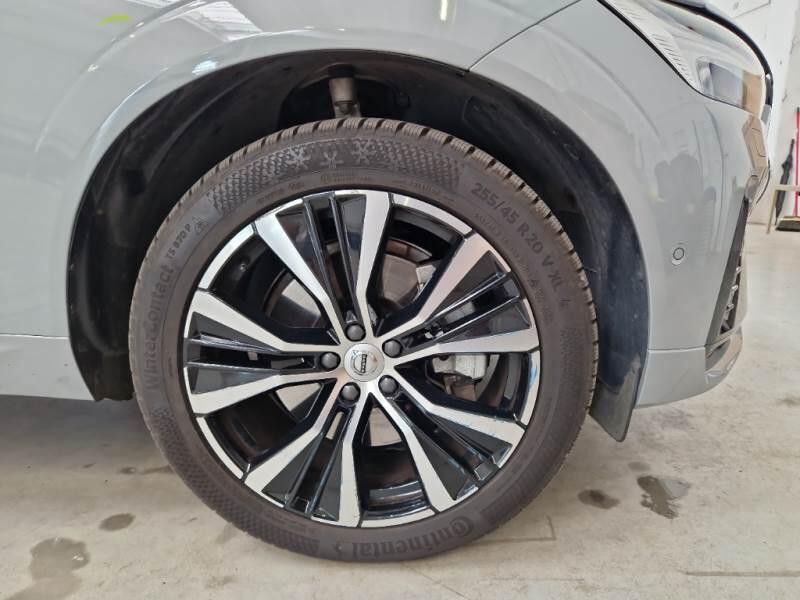 Volvo XC60 SUV B4 D AWD AUTOMATICO ULTIMATE DARK - foto 65