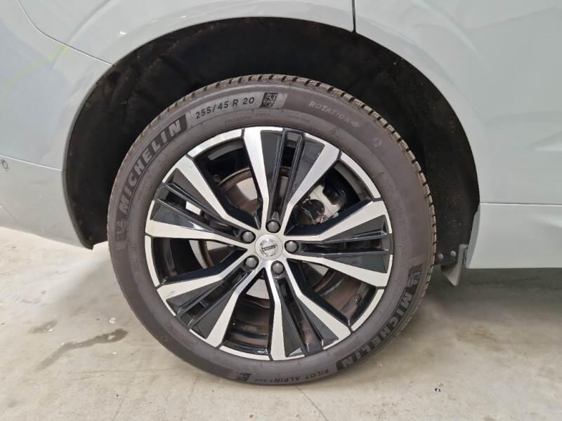 Volvo XC60 SUV B4 D AWD AUTOMATICO ULTIMATE DARK - foto 70