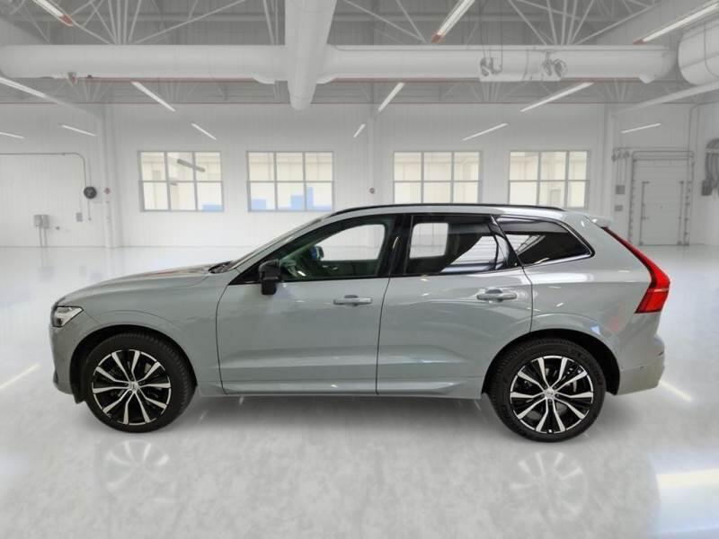 Volvo XC60 SUV B4 D AWD AUTOMATICO ULTIMATE DARK - foto 8