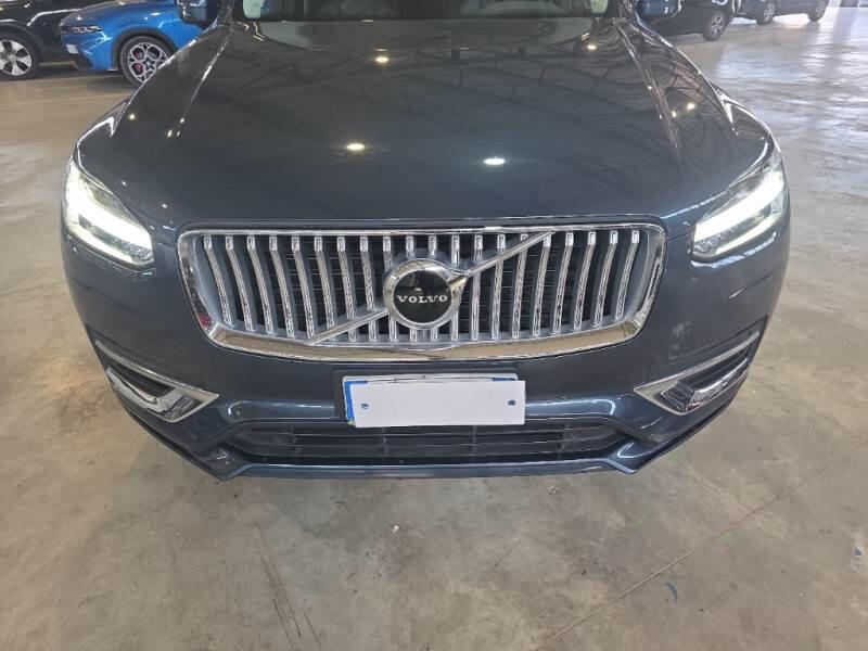 Volvo XC90 SUV T8 AWD PLUG-IN 7P R. INSCR. EXPR. - foto 32