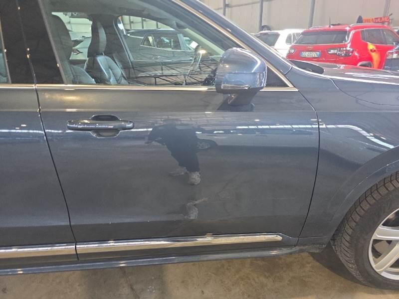Volvo XC90 SUV T8 AWD PLUG-IN 7P R. INSCR. EXPR. - foto 40
