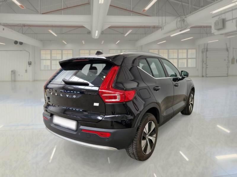 Volvo XC40 SUV T5 RECHARGE PLUG-IN AUTO PLUS BRIGHT - foto 2