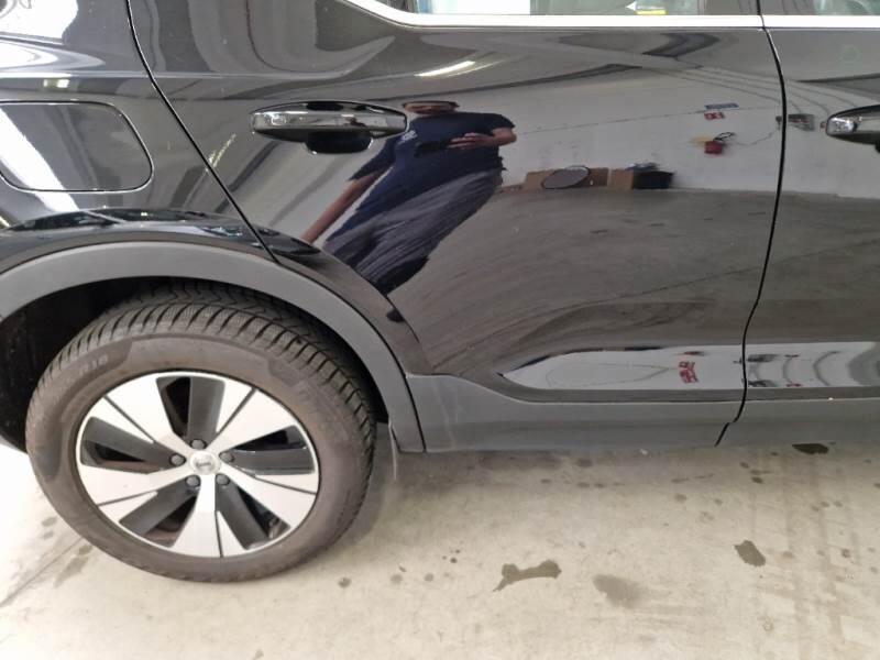 Volvo XC40 SUV T5 RECHARGE PLUG-IN AUTO PLUS BRIGHT - foto 43