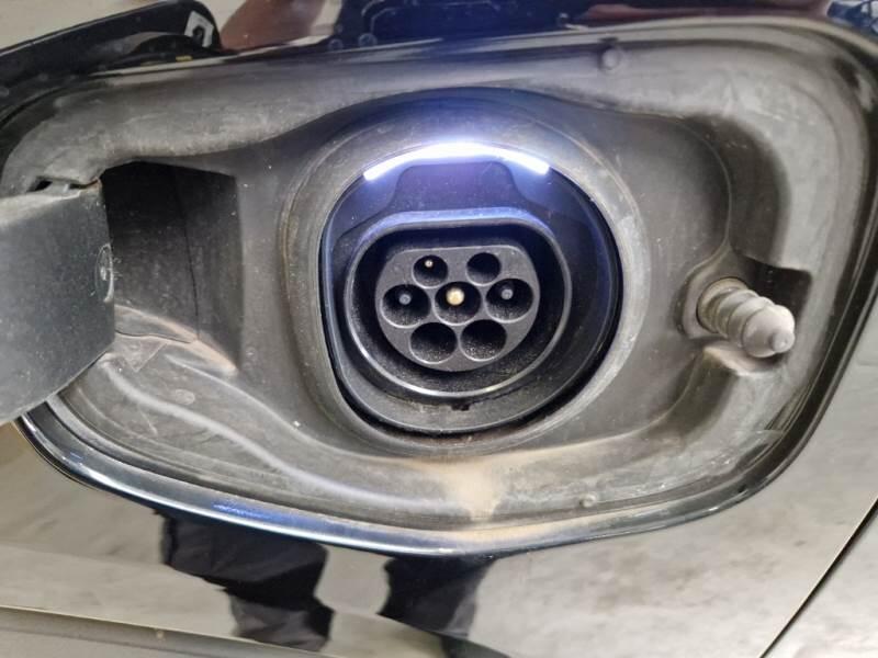 Volvo XC40 SUV T5 RECHARGE PLUG-IN AUTO PLUS BRIGHT - foto 74