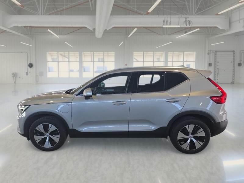 Volvo XC40 SUV T4 RECHARGE PLUG-IN AUTO CORE - foto 8