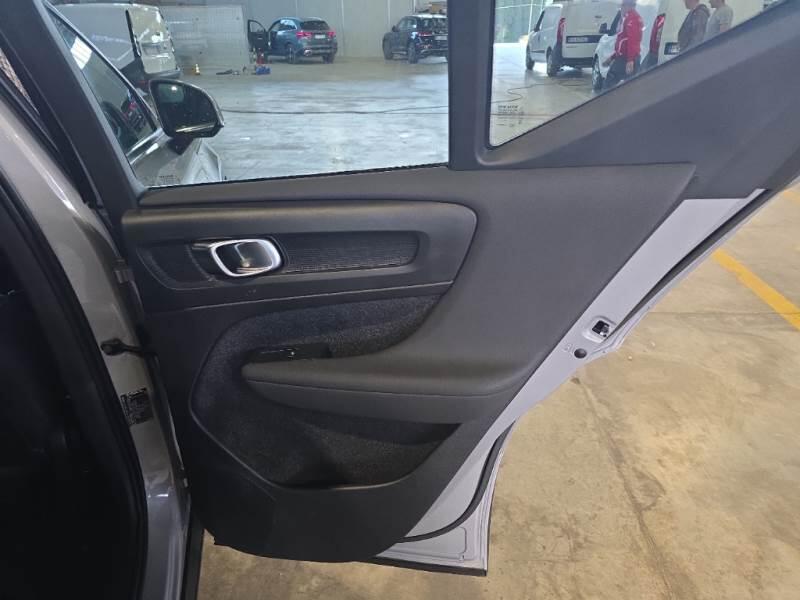 Volvo XC40 SUV T4 RECHARGE PLUG-IN AUTO CORE - foto 78
