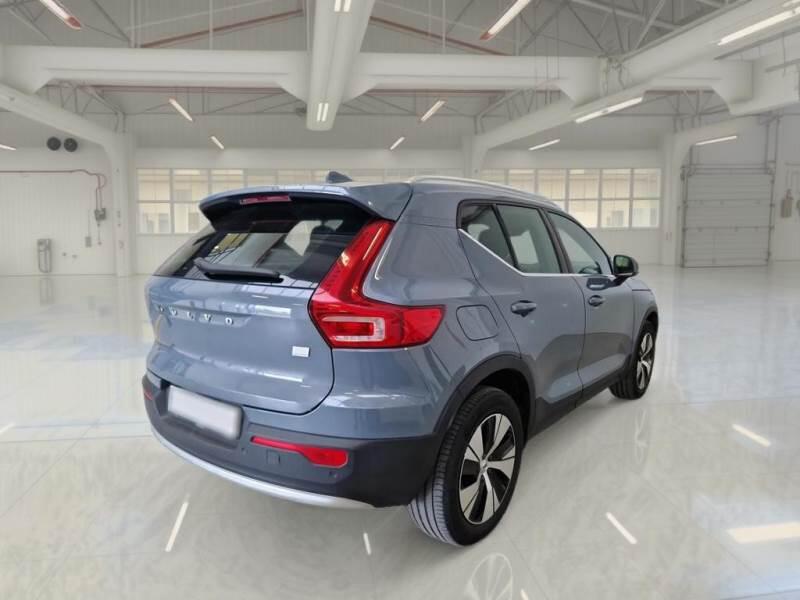 Volvo XC40 SUV T5 RECHARGE PLUG-IN AUTO CORE - foto 2