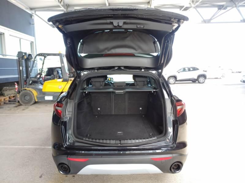 Alfa Romeo Stelvio SUV 2.2 TD 190 CV SUPER BUSINESS AT8 Q4 - foto 5