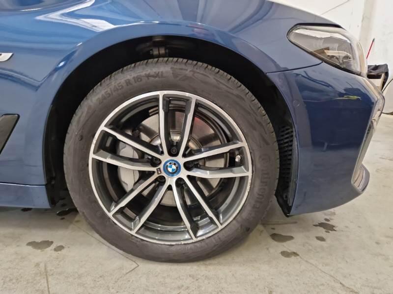 BMW Serie 5 BERLINA 530E M SPORT AUTO - foto 24