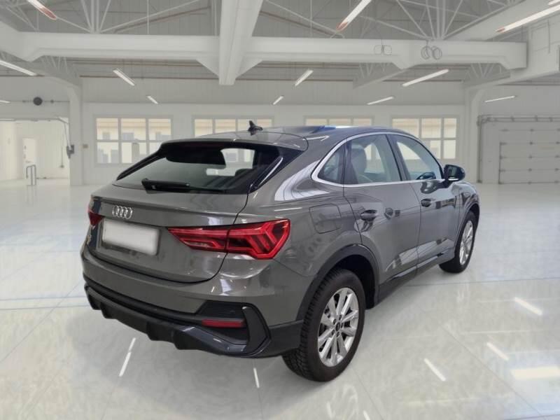 Audi Q3 SUV 45 TFSI E S TRONIC BUSINESS PLUS - foto 2