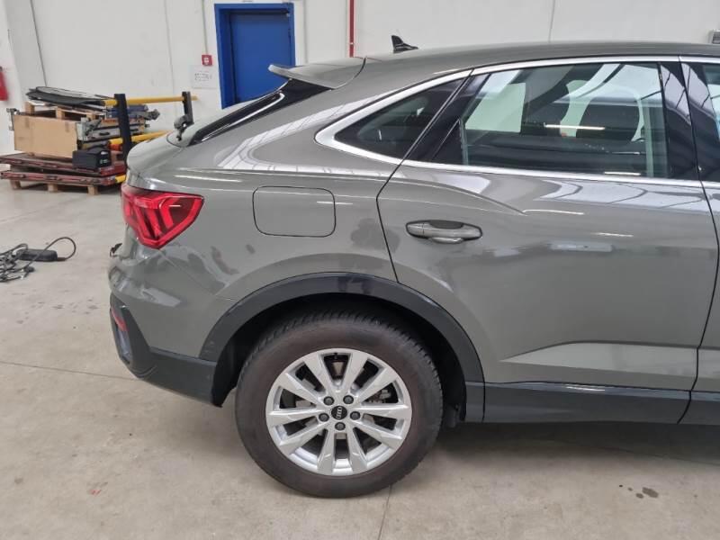 Audi Q3 SUV 45 TFSI E S TRONIC BUSINESS PLUS - foto 30