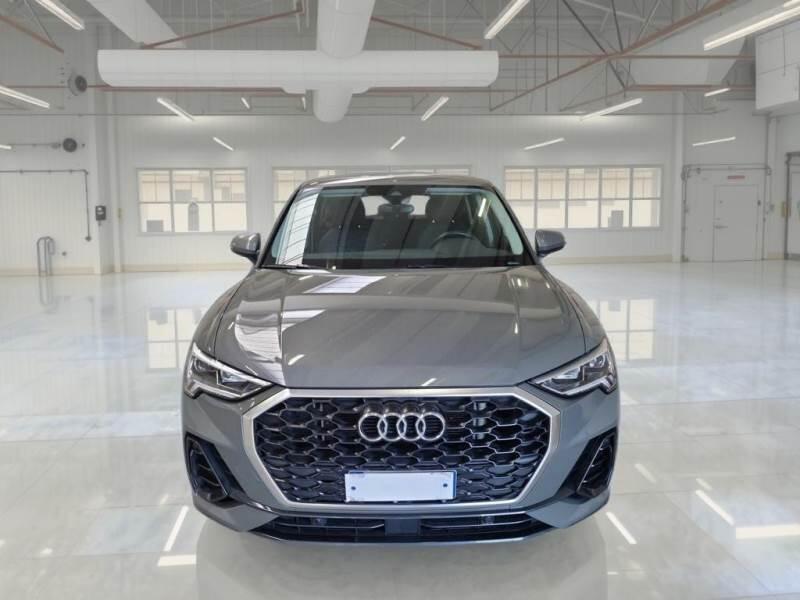 Audi Q3 SUV 45 TFSI E S TRONIC BUSINESS PLUS - foto 6