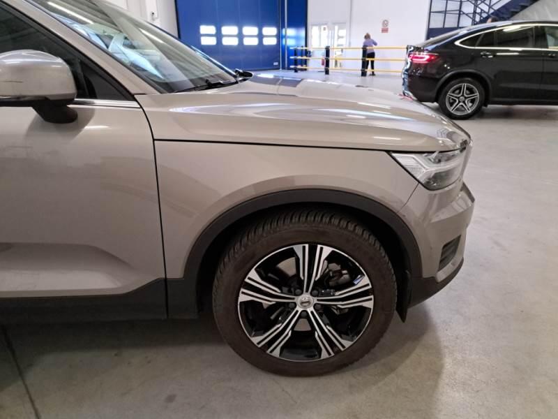 Volvo XC40 SUV T4 PLUG-IN HYBRID AUTO RECHARGE INSCR. - foto 35