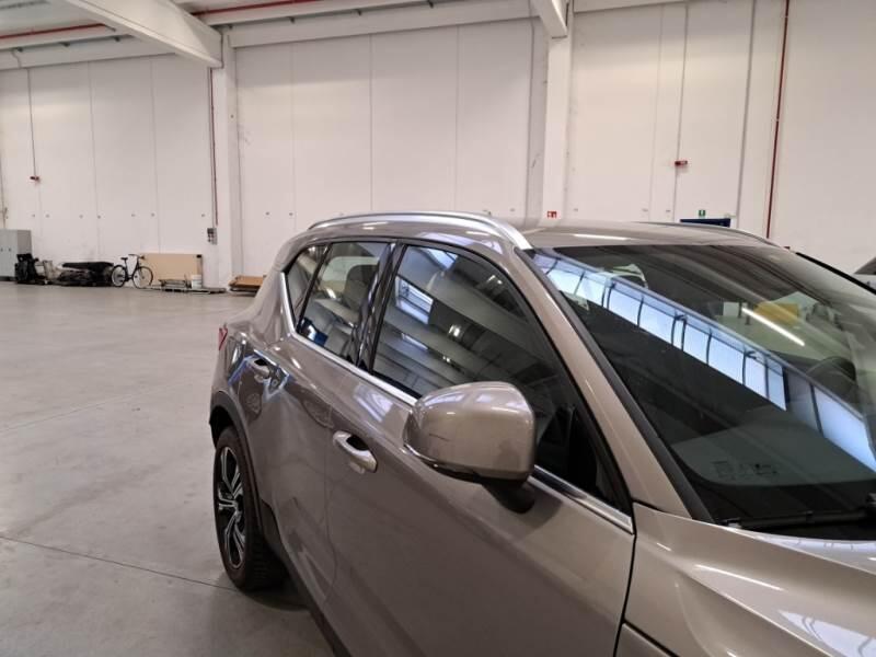 Volvo XC40 SUV T4 PLUG-IN HYBRID AUTO RECHARGE INSCR. - foto 37