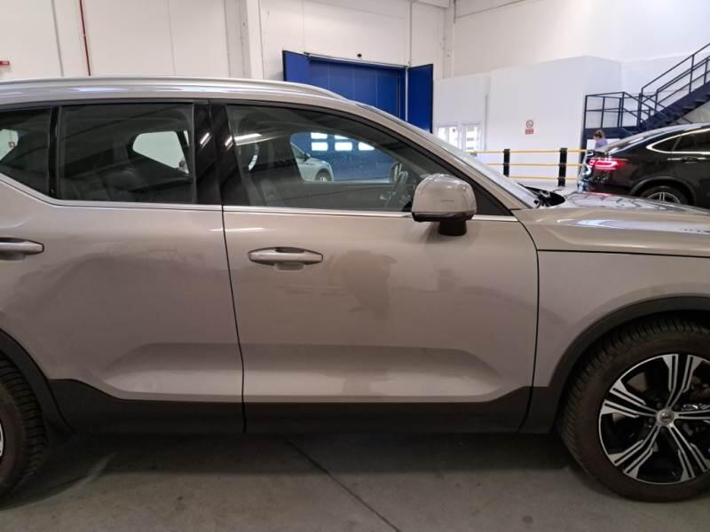 Volvo XC40 SUV T4 PLUG-IN HYBRID AUTO RECHARGE INSCR. - foto 39