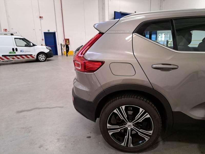 Volvo XC40 SUV T4 PLUG-IN HYBRID AUTO RECHARGE INSCR. - foto 48