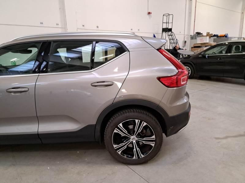 Volvo XC40 SUV T4 PLUG-IN HYBRID AUTO RECHARGE INSCR. - foto 60