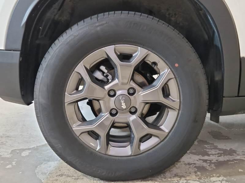 Jeep Avenger SUV 1.2 TURBO LONGITUDE - foto 18