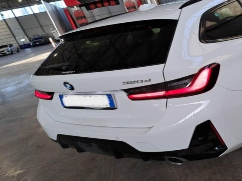 BMW Serie 3 Touring STATION WAGON 320D 48V MSPORT TOURING AUTO - foto 31