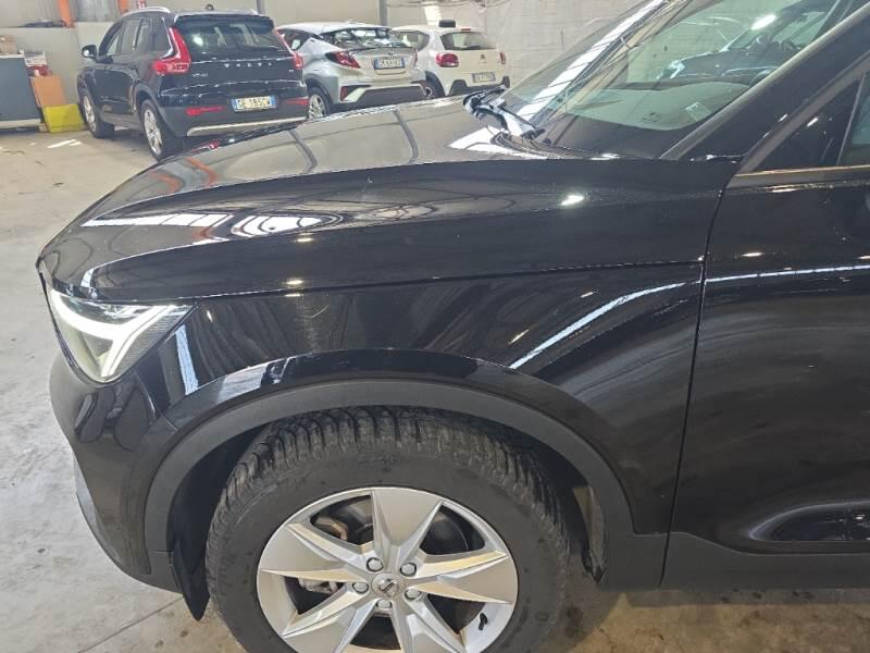 Volvo XC40 SUV B3 AUTOMATICO CORE - foto 21
