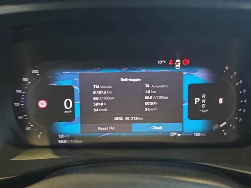 Volvo XC40 SUV B3 AUTOMATICO CORE - foto 4