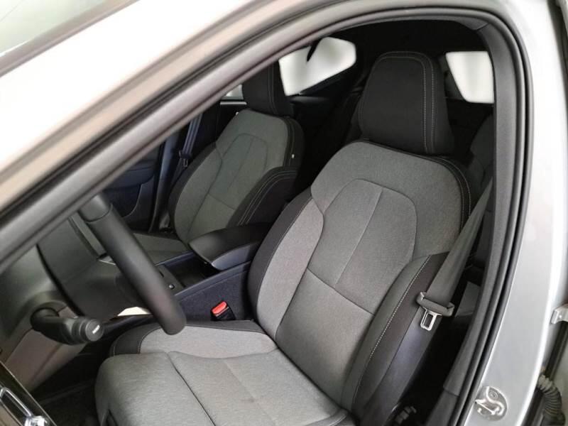 Volvo XC40 SUV T4 RECHARGE PLUG-IN AUTO CORE - foto 11