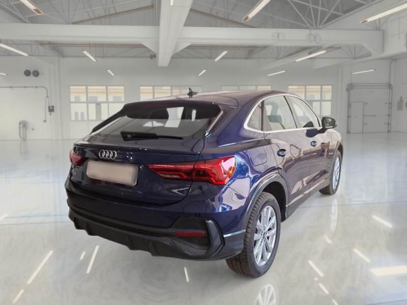 Audi Q3 SUV 45 TFSI E S TRONIC BUSINESS PLUS - foto 2