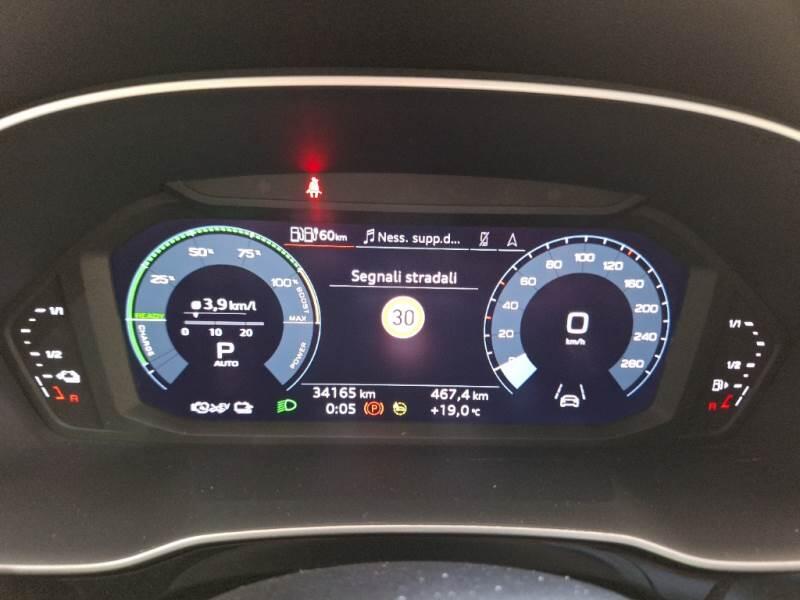 Audi Q3 SUV 45 TFSI E S TRONIC BUSINESS PLUS - foto 4