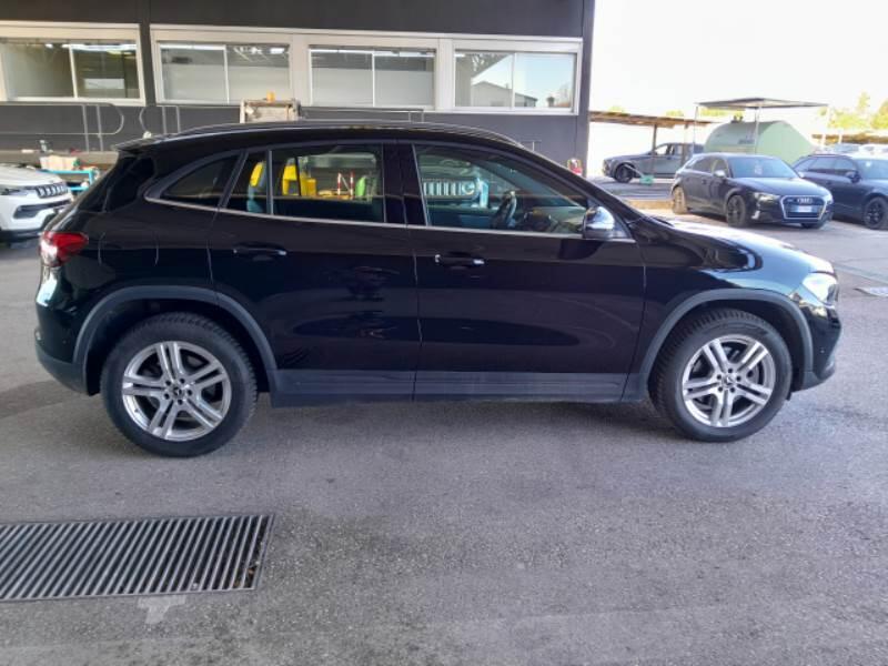 Mercedes GLA CROSSOVER 250 E PLUG-IN HYBRID AUTO BUS EXTRA - foto 7
