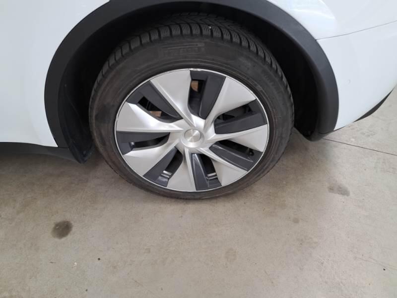 Tesla Model Y SUV 75 KWH DUAL MOTOR LONG RANGE 4WD AUT. - foto 17