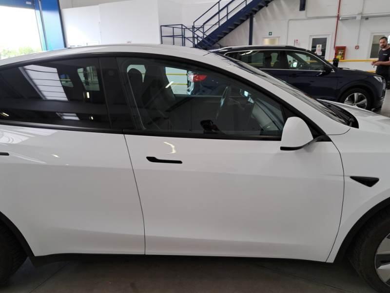 Tesla Model Y SUV 75 KWH DUAL MOTOR LONG RANGE 4WD AUT. - foto 33