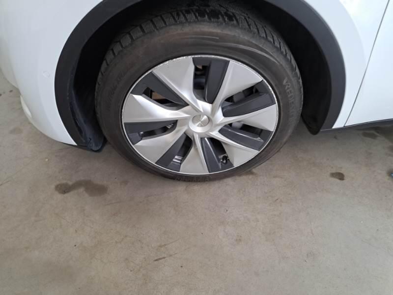 Tesla Model Y SUV 75 KWH DUAL MOTOR LONG RANGE 4WD AUT. - foto 54