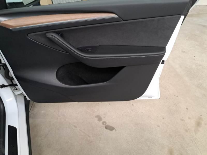 Tesla Model Y SUV 75 KWH DUAL MOTOR LONG RANGE 4WD AUT. - foto 69