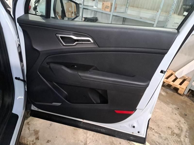 Kia Sportage SUV 1.6 TGDI HEV STYLE 2WD AUTO - foto 112
