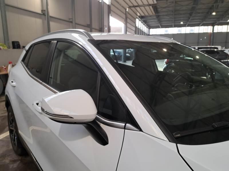Kia Sportage SUV 1.6 TGDI HEV STYLE 2WD AUTO - foto 40