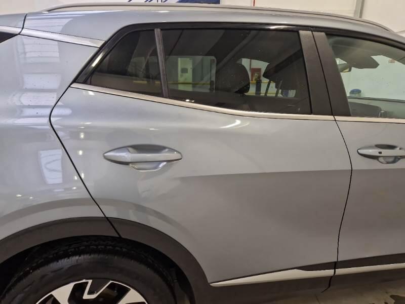 Kia Sportage SUV 1.6 TGDI HEV STYLE 2WD AUTO - foto 28
