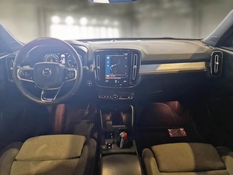 Volvo XC40 SUV T4 RECHARGE PLUG-IN AUTO CORE - foto 3