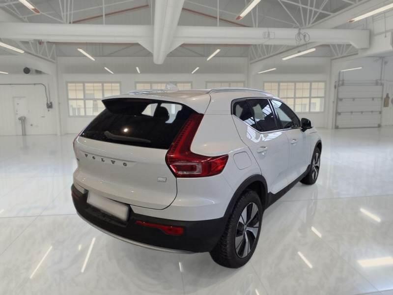 Volvo XC40 SUV T4 RECHARGE PLUG-IN AUTO CORE - foto 2