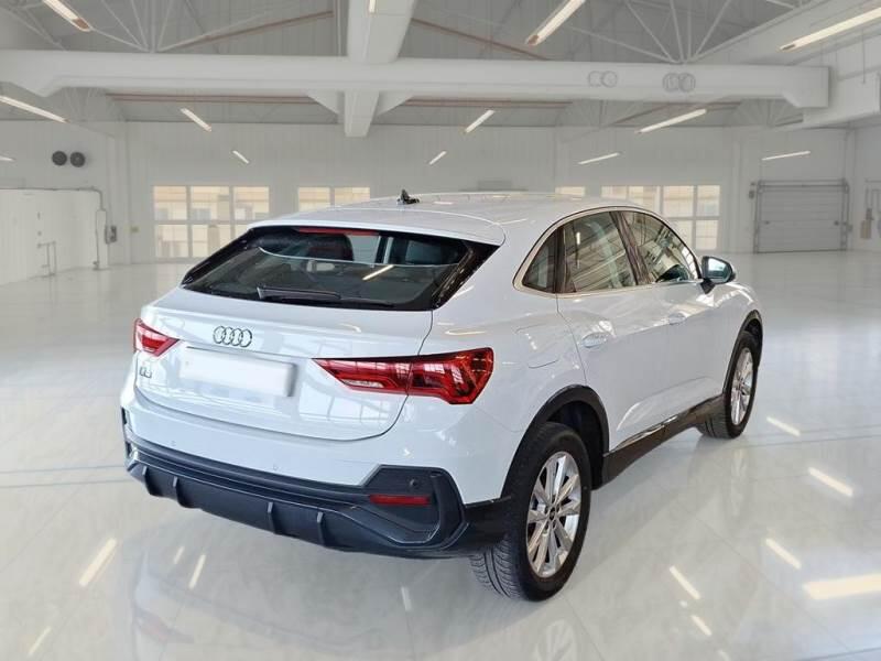 Audi Q3 SUV 45 TFSI E S TRONIC BUSINESS PLUS - foto 2