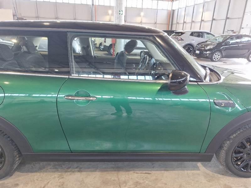 Mini COOPER 2021 3P BERLINA COOPER SE CLASSIC - foto 30