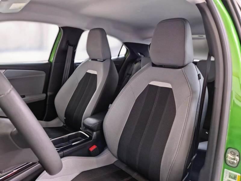Opel Mokka SUV 1.2 T 100CV EDITION MT6 - foto 11