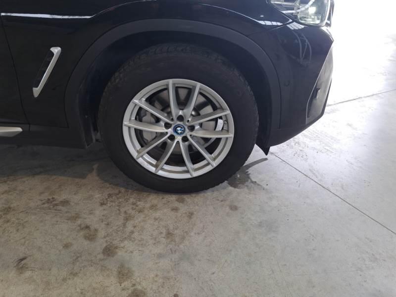 BMW X3 SUV XDRIVE 30E - foto 17