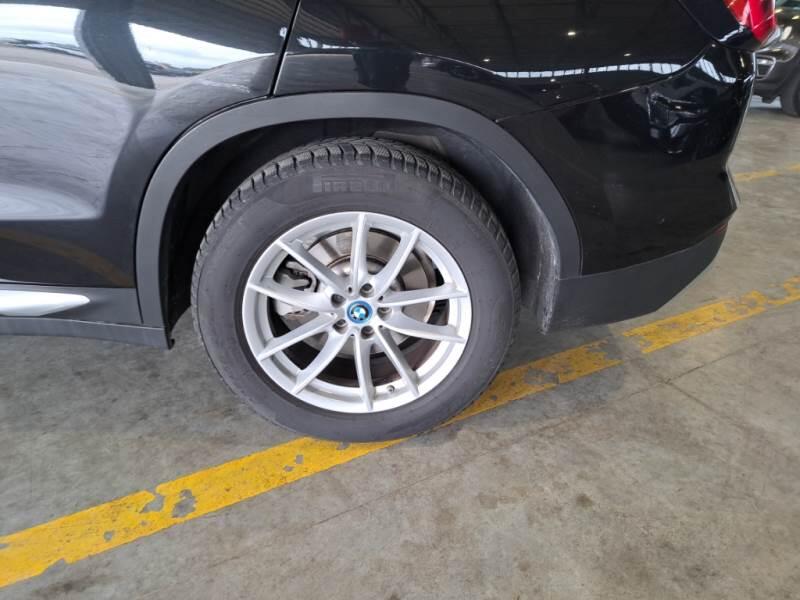 BMW X3 SUV XDRIVE 30E - foto 19