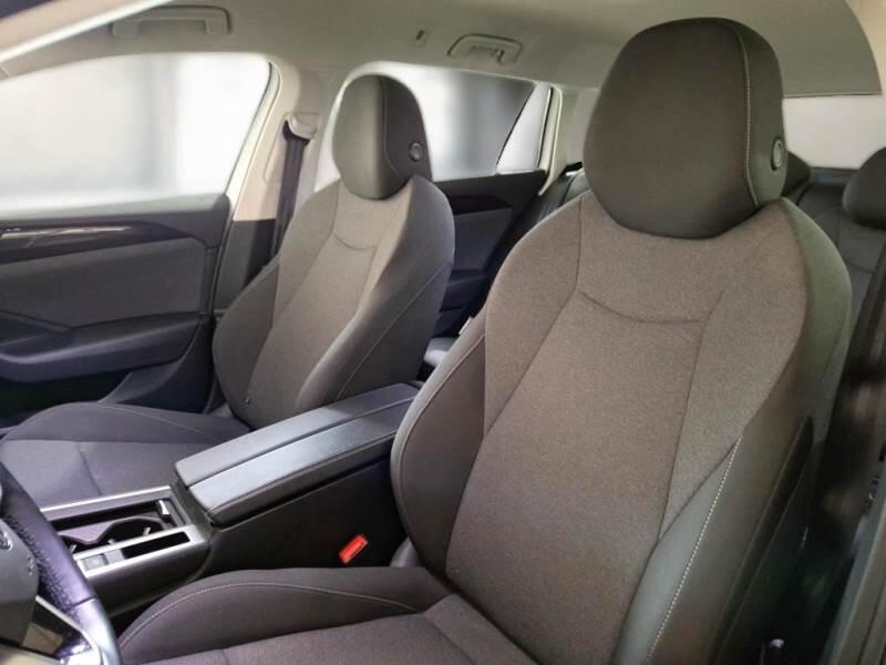 Volkswagen Passat Variant STATION WAGON 2.0 TDI SCR EVO 90KW PASSAT DSG - foto 11