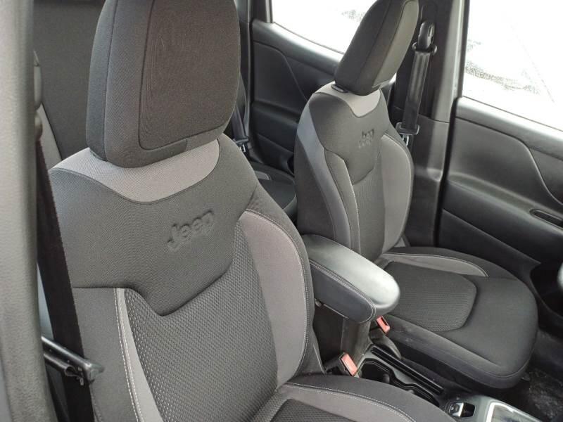 Jeep Renegade SUV 1.5 T4 MHEV 130CV LIMITED DDCT - foto 13
