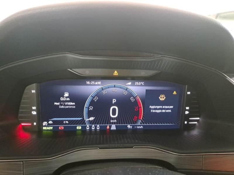 Skoda Superb STATION WAGON 1.4 TSI PLUG-IN HYBRYD EXECUTIVE DSG - foto 21